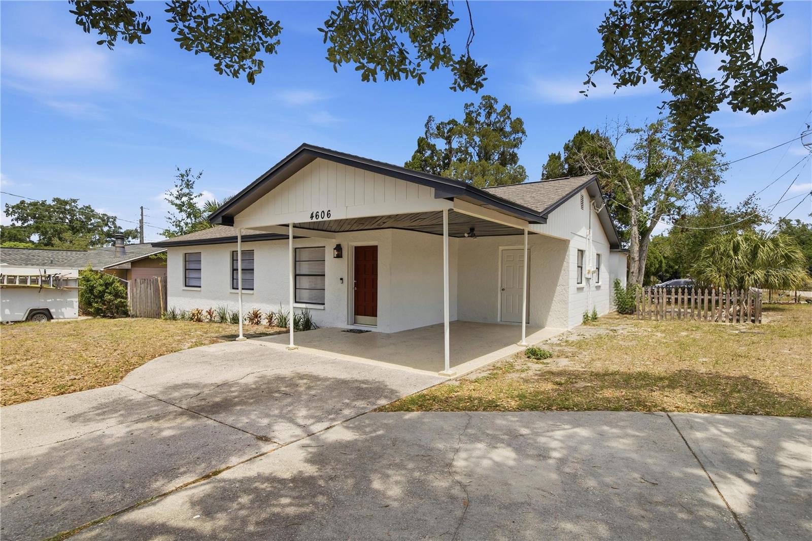 4606 E Linebaugh Ave Property Photo 5