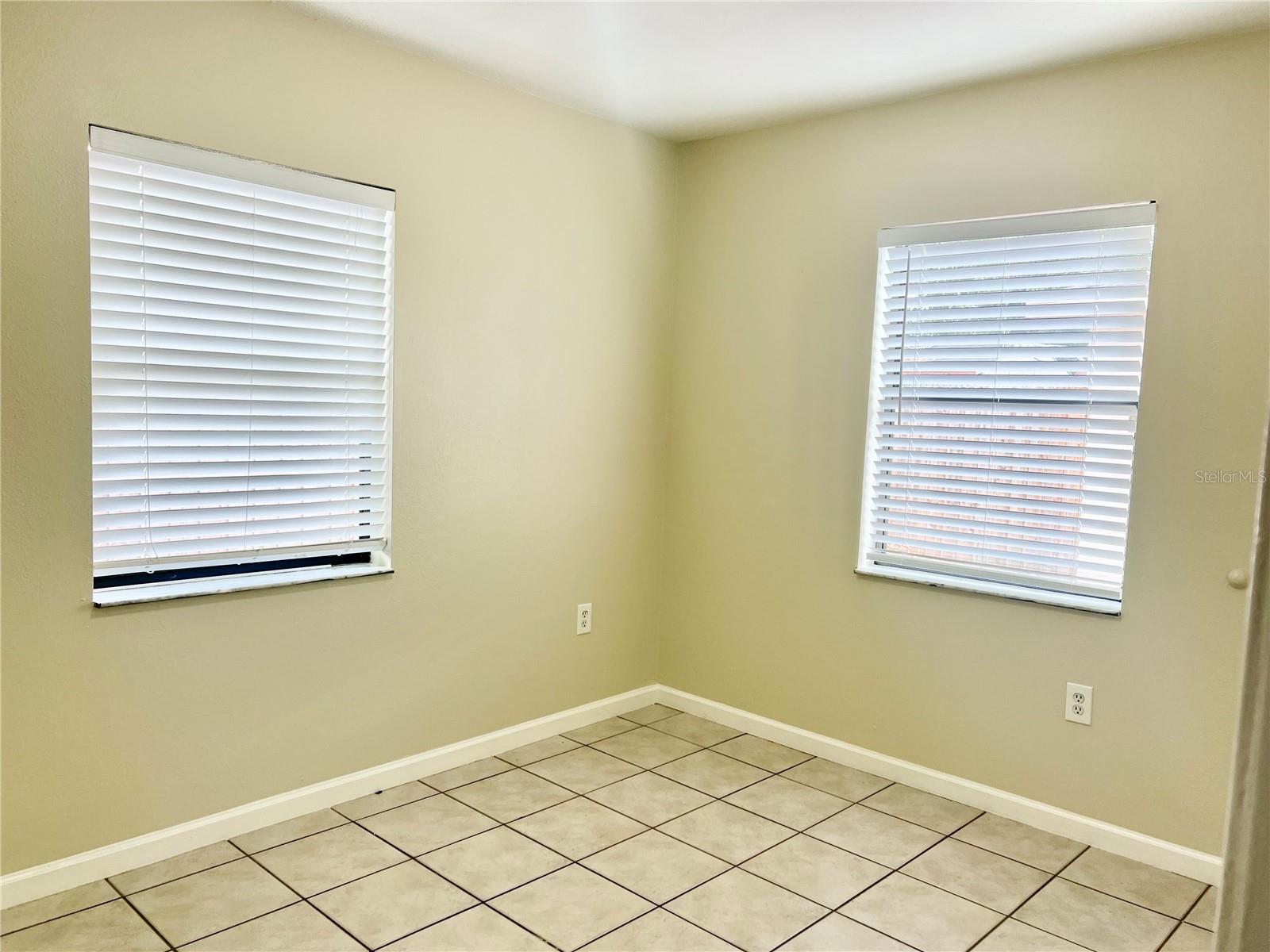 3110 W Ivy St Property Photo 23