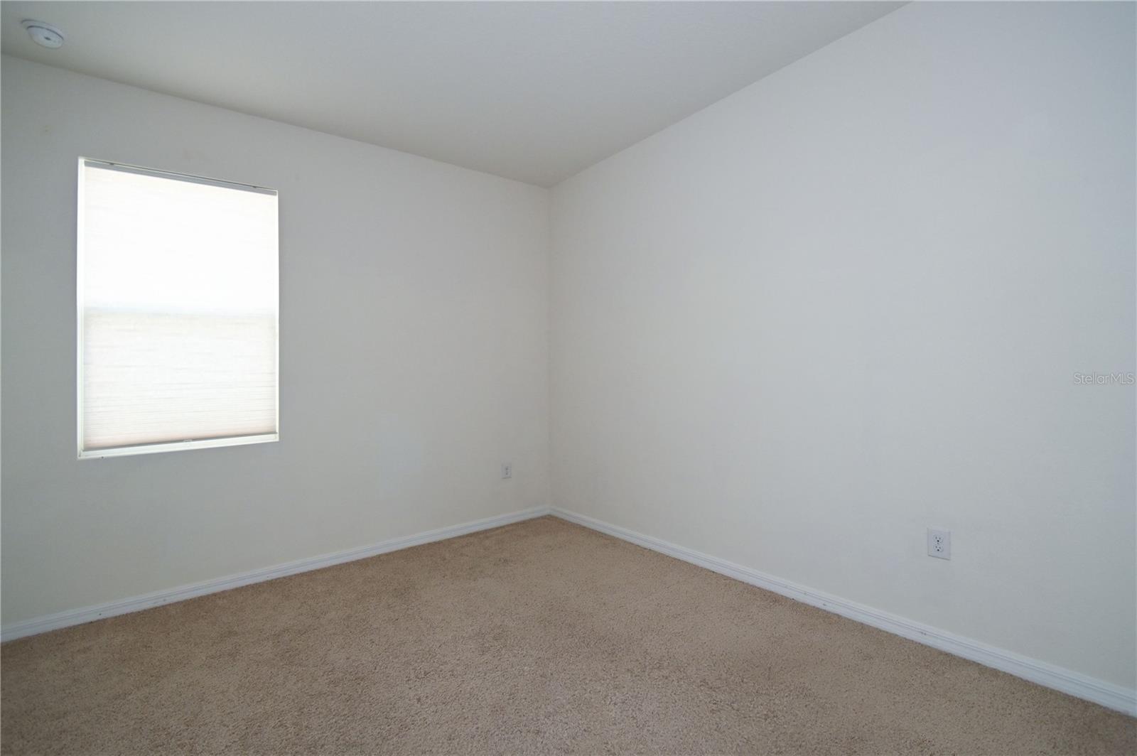 1052 Manzanar Pl Property Photo 27