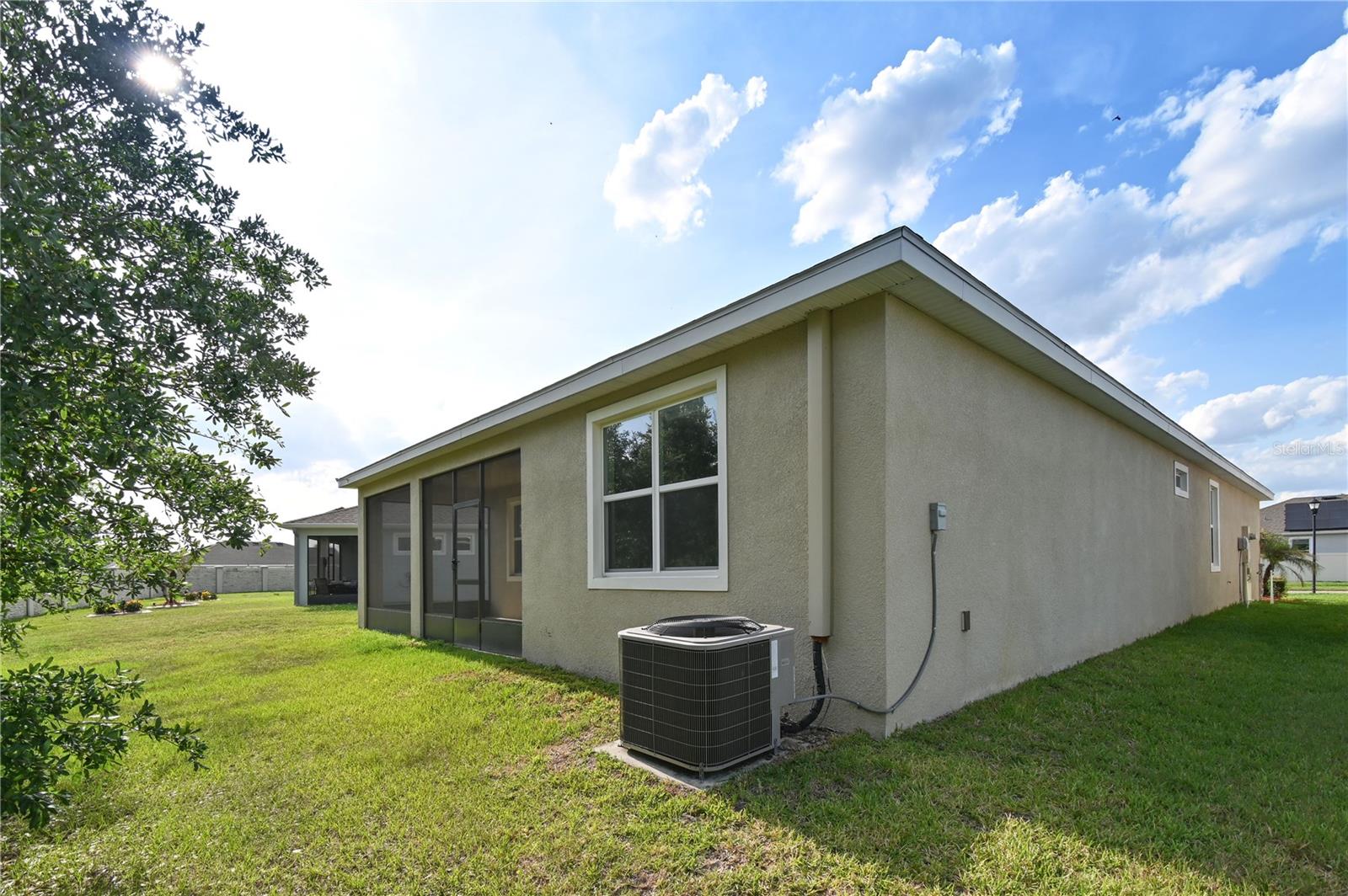 1052 Manzanar Pl Property Photo 38