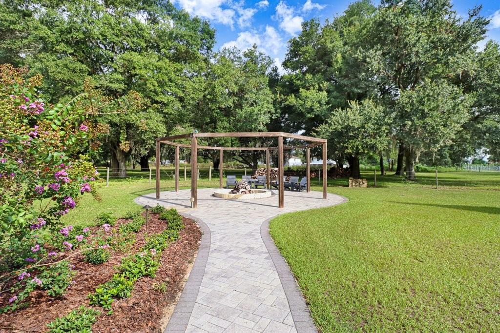 11634 Davis Pool Rd Property Photo 10