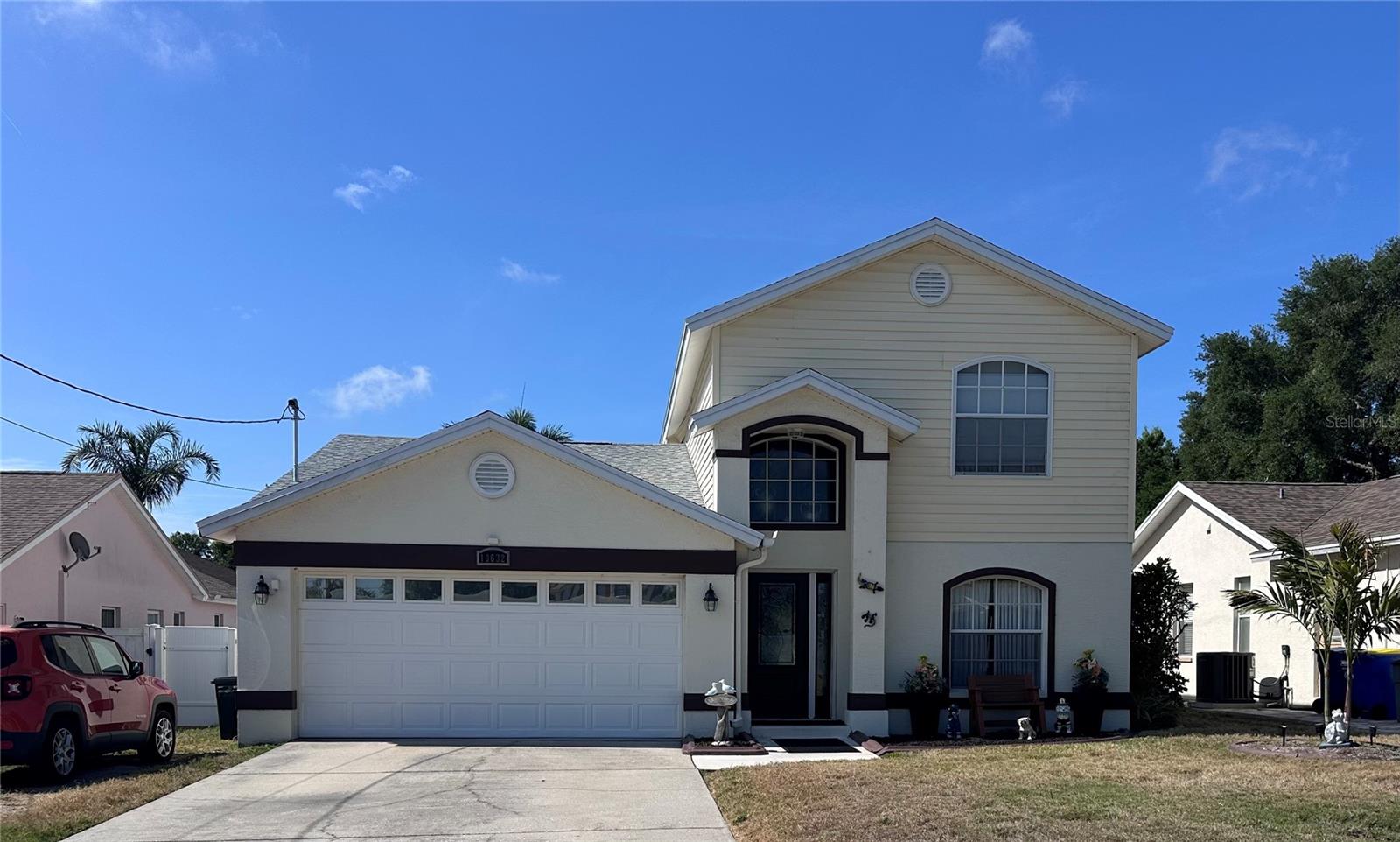 10632 Lake Vista Dr Property Photo 1