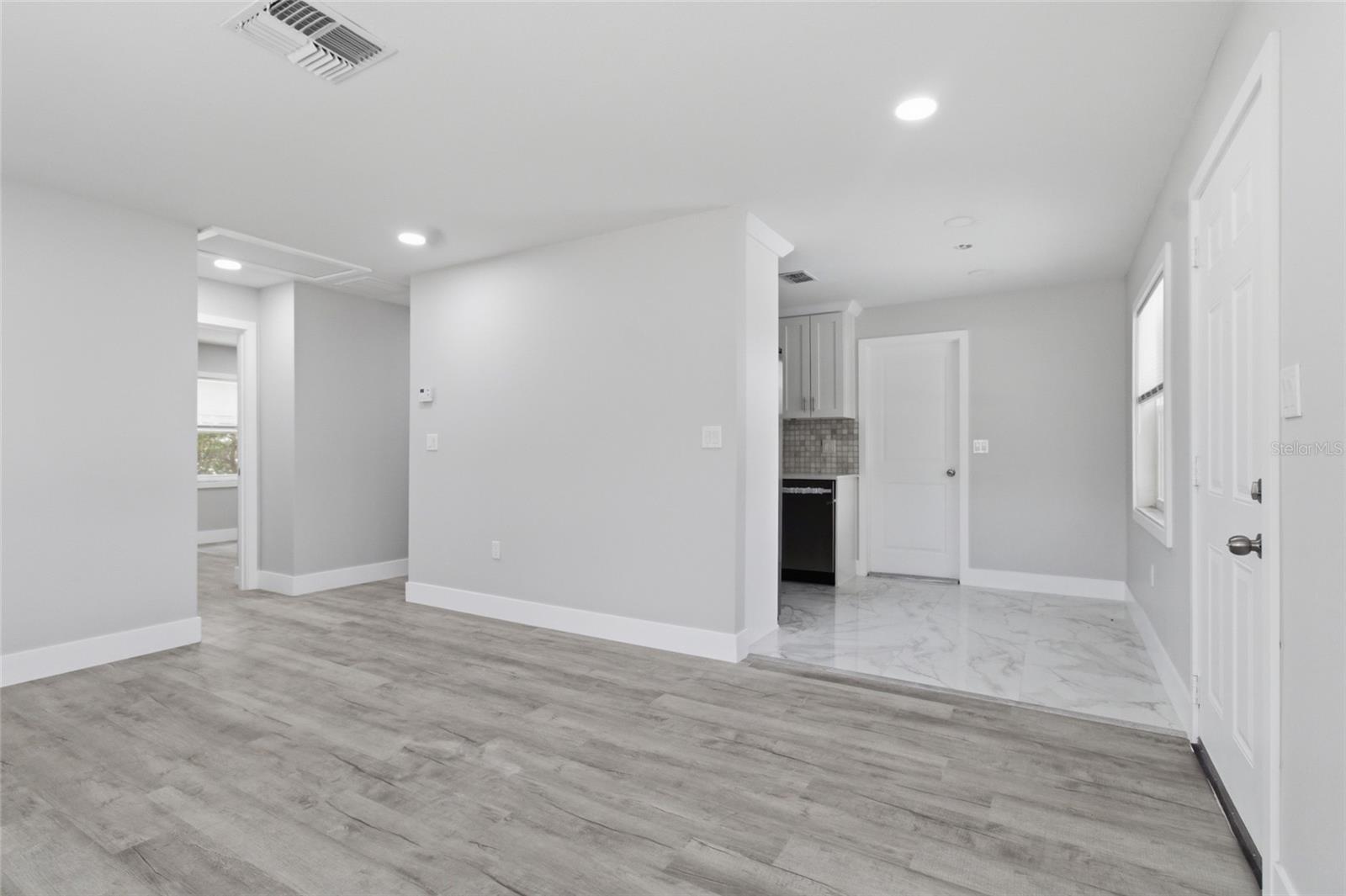 3042 Bahia Ave Property Photo 8