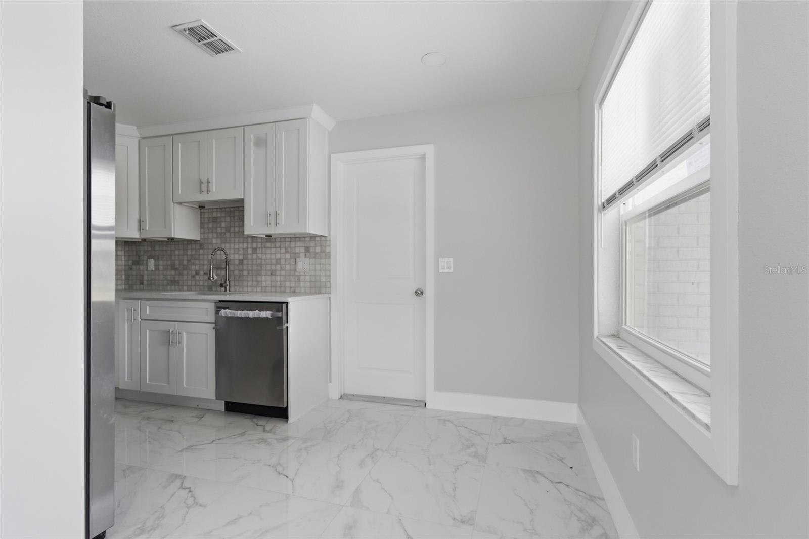 3042 Bahia Ave Property Photo 12