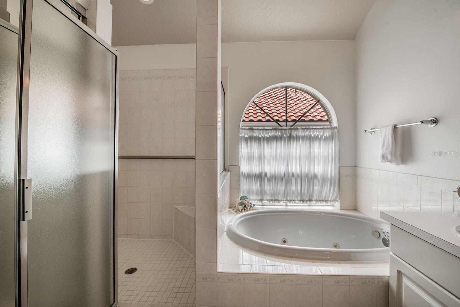 18911 Avenue Biarritz Property Photo 34