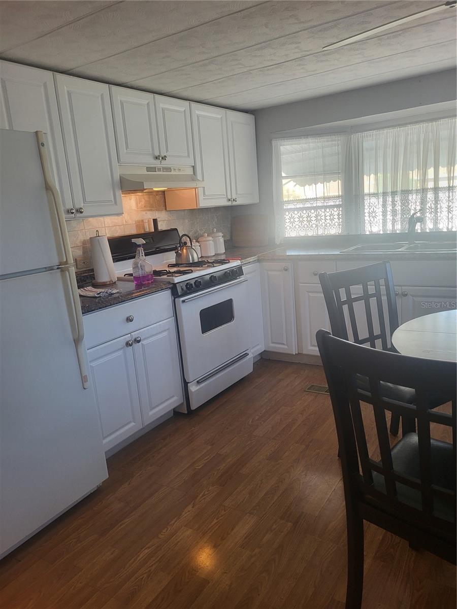 6580 Seminole Blvd #733 Property Photo 12