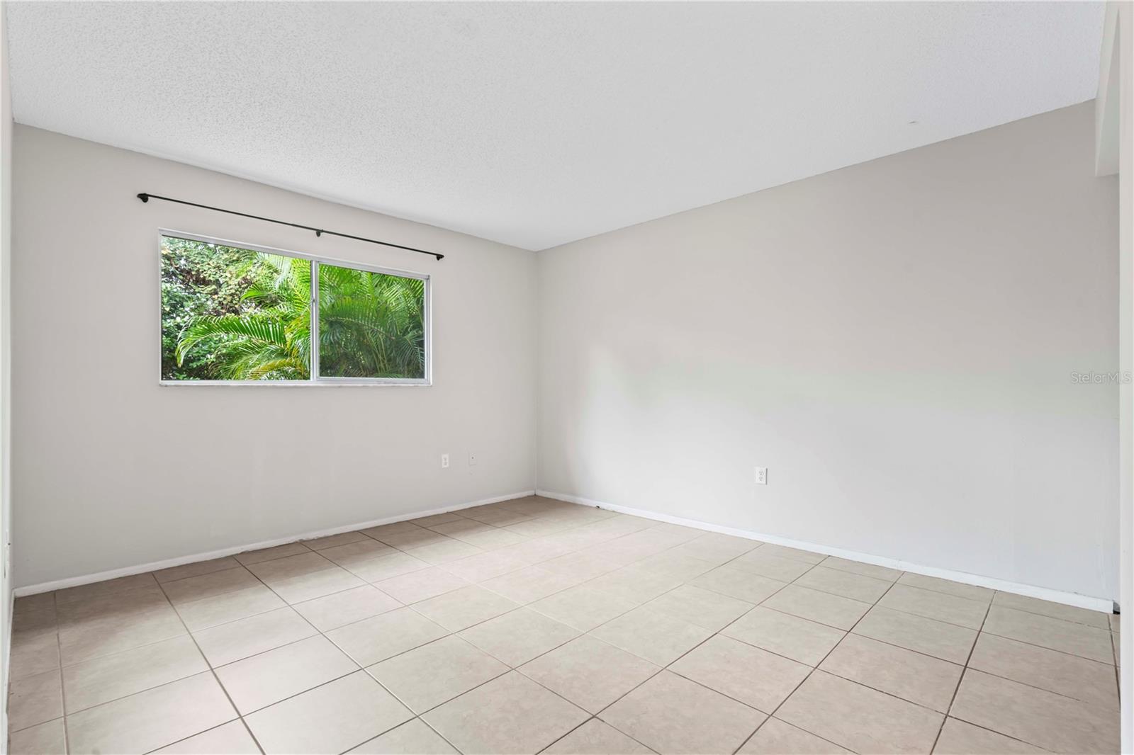 11511 113th St #4f Property Photo 20
