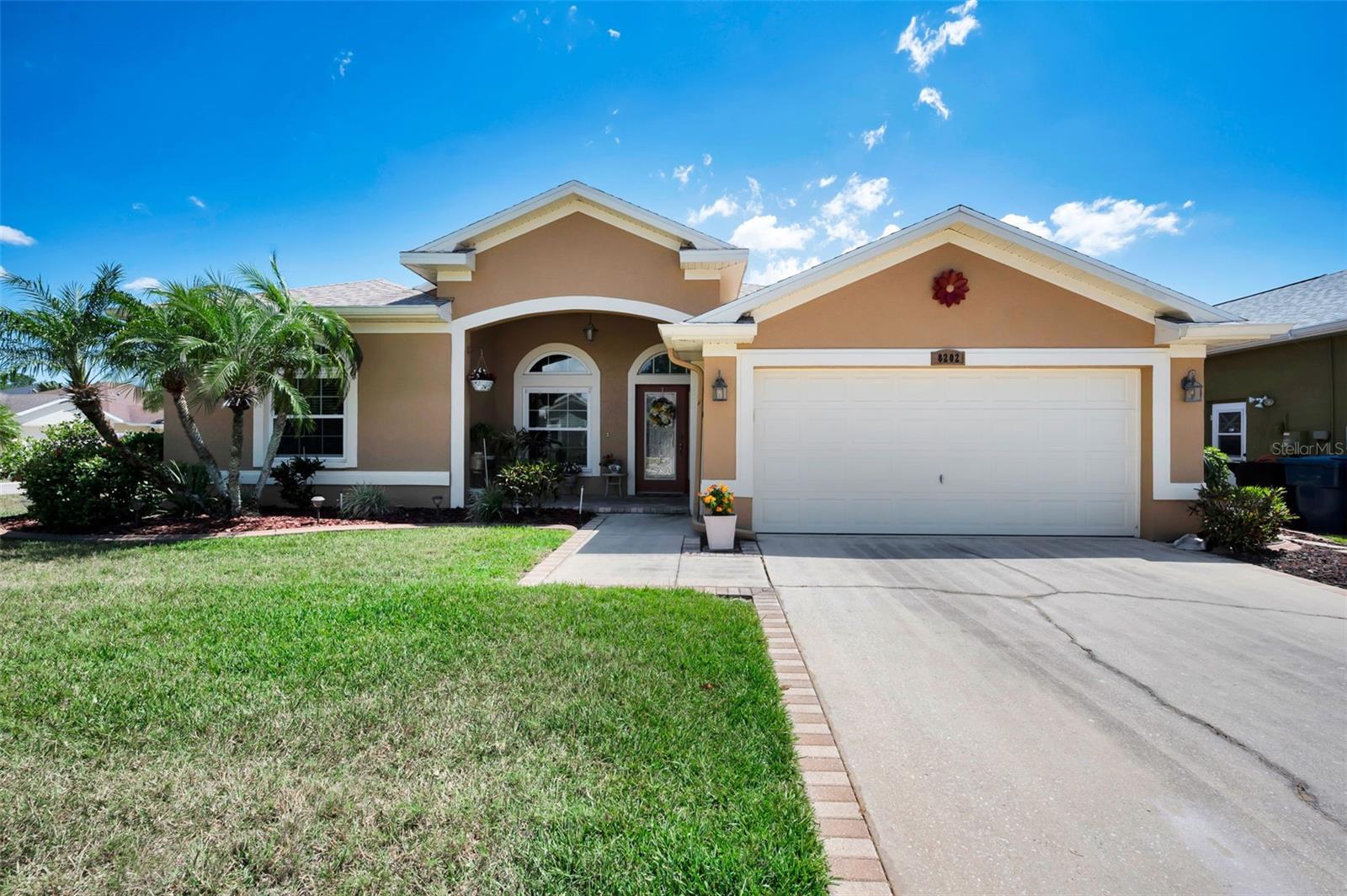 8202 Wild Oaks Cir Property Photo 7