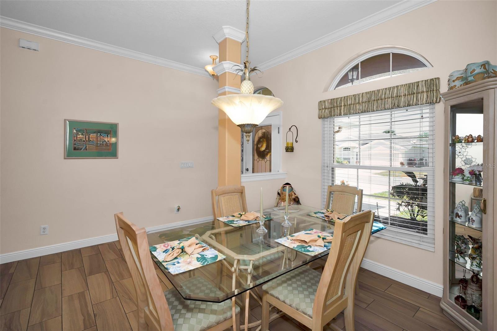 8202 Wild Oaks Cir Property Photo 11