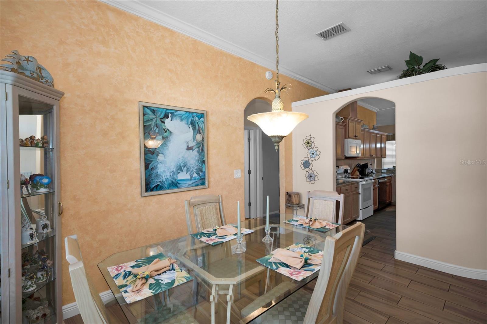8202 Wild Oaks Cir Property Photo 13