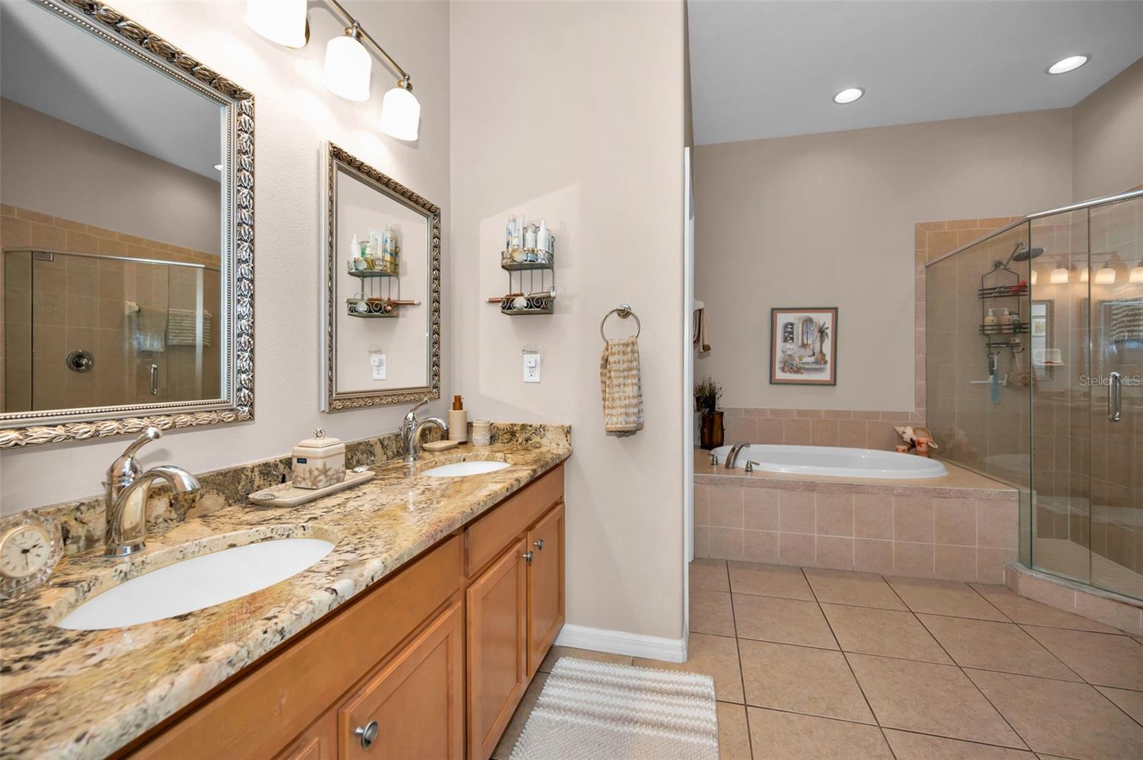 8202 Wild Oaks Cir Property Photo 31