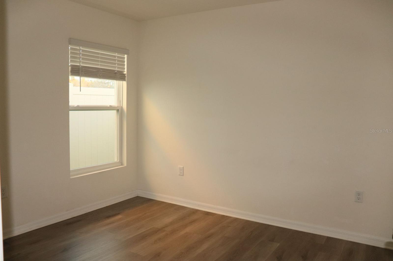 1668 Hazy Sea Dr Property Photo 10