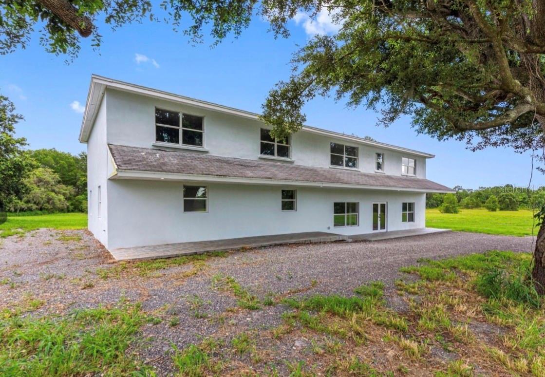 2440 Wallace Rd Property Photo 3