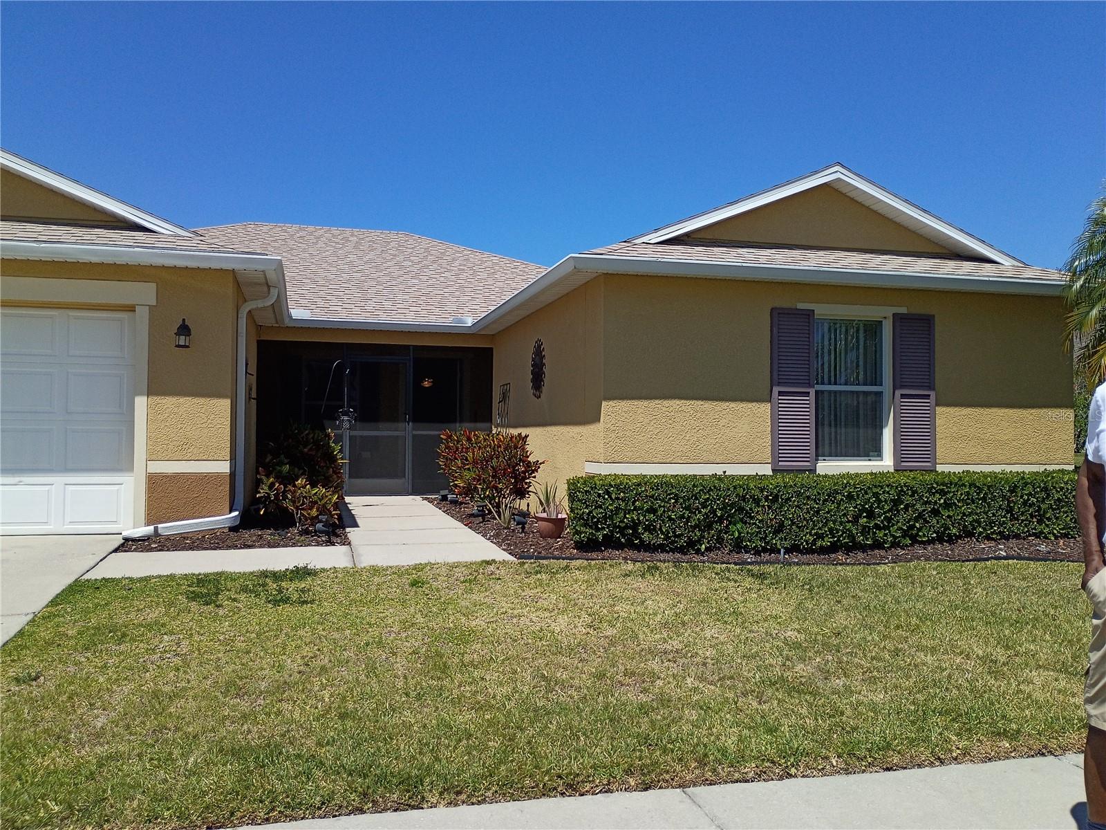 5220 BUTTERFLY SHELL DR Property Photo 1