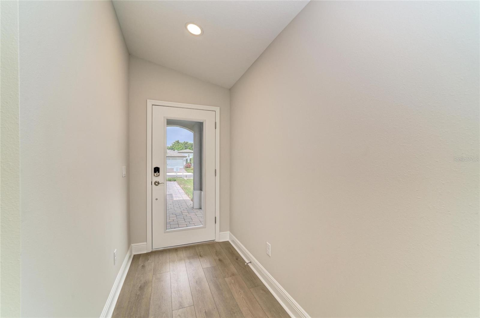 12365 Oak Hill Way Property Photo 11