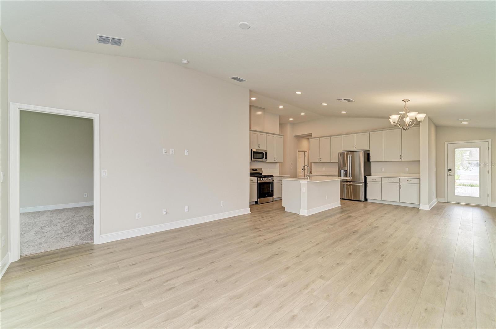 12365 Oak Hill Way Property Photo 20