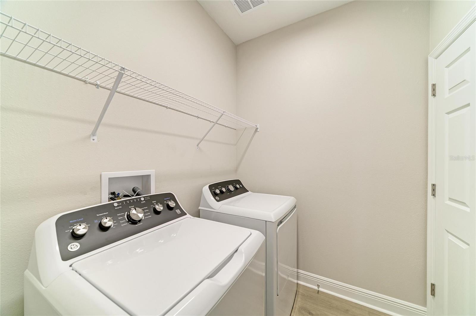 12365 Oak Hill Way Property Photo 28