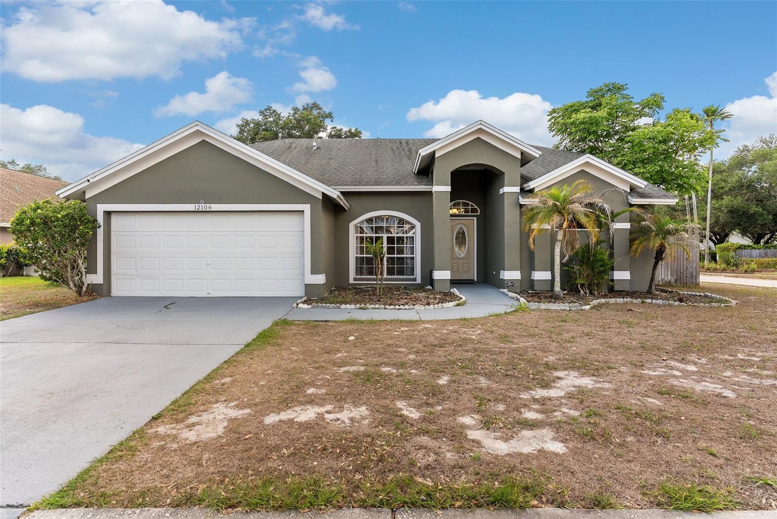 12106 Shady Forest Dr Property Photo 1
