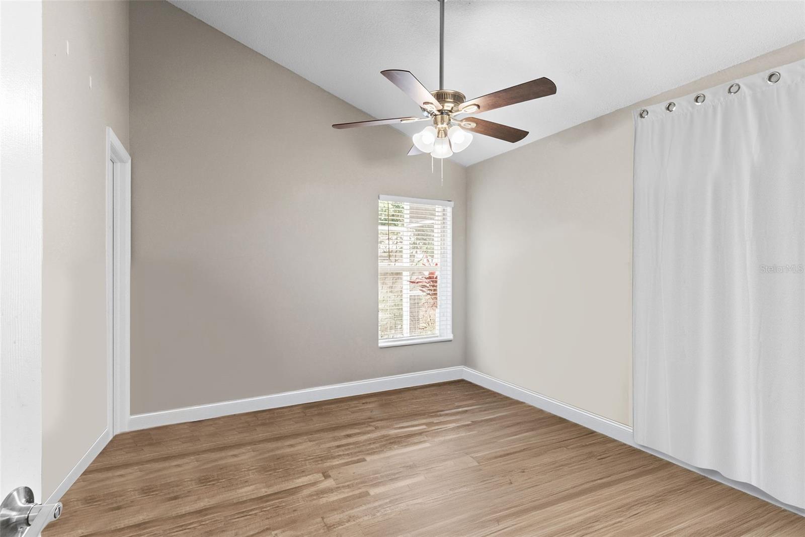 12106 Shady Forest Dr Property Photo 12