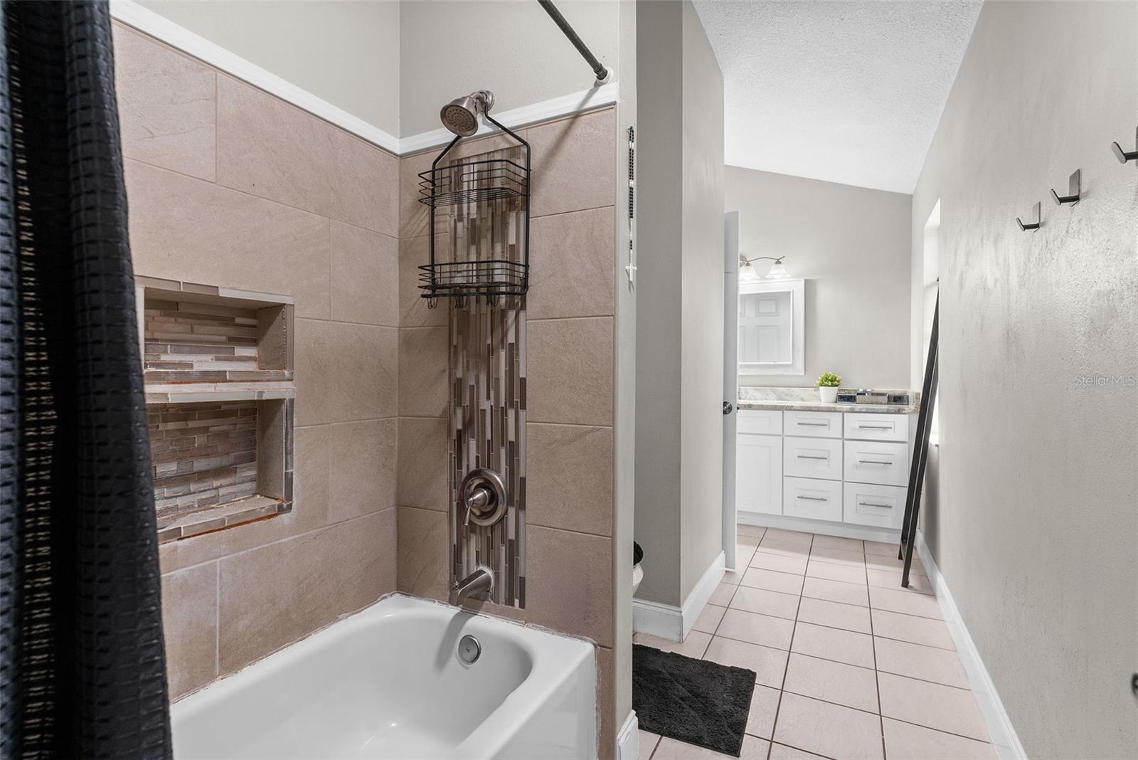 12106 Shady Forest Dr Property Photo 15