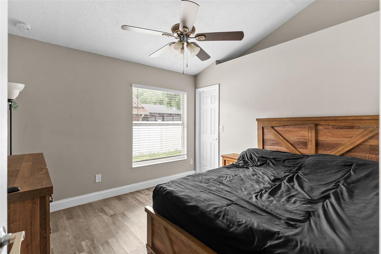 12106 Shady Forest Dr Property Photo 16