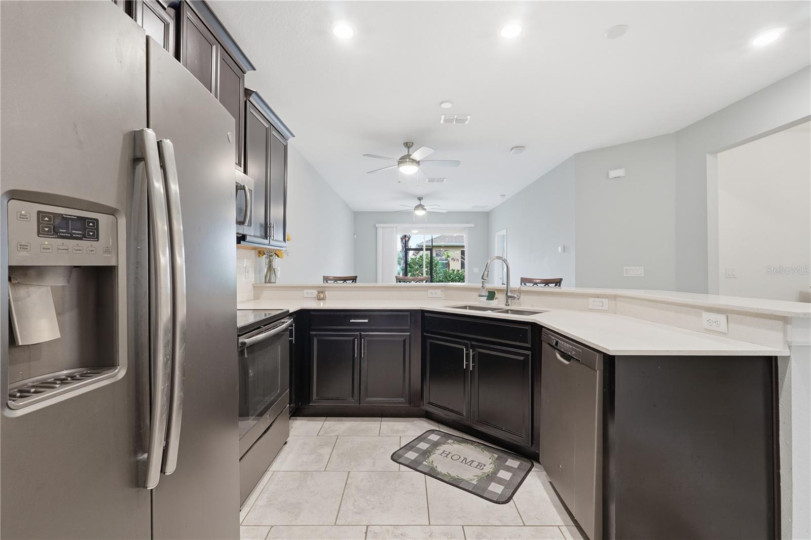 3023 Caneel St Property Photo 5
