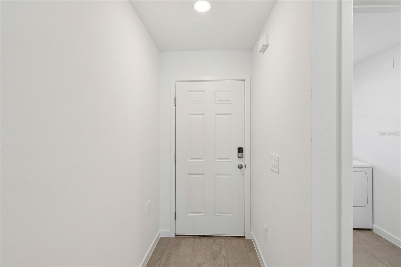16 Derbyshire Dr Property Photo 11