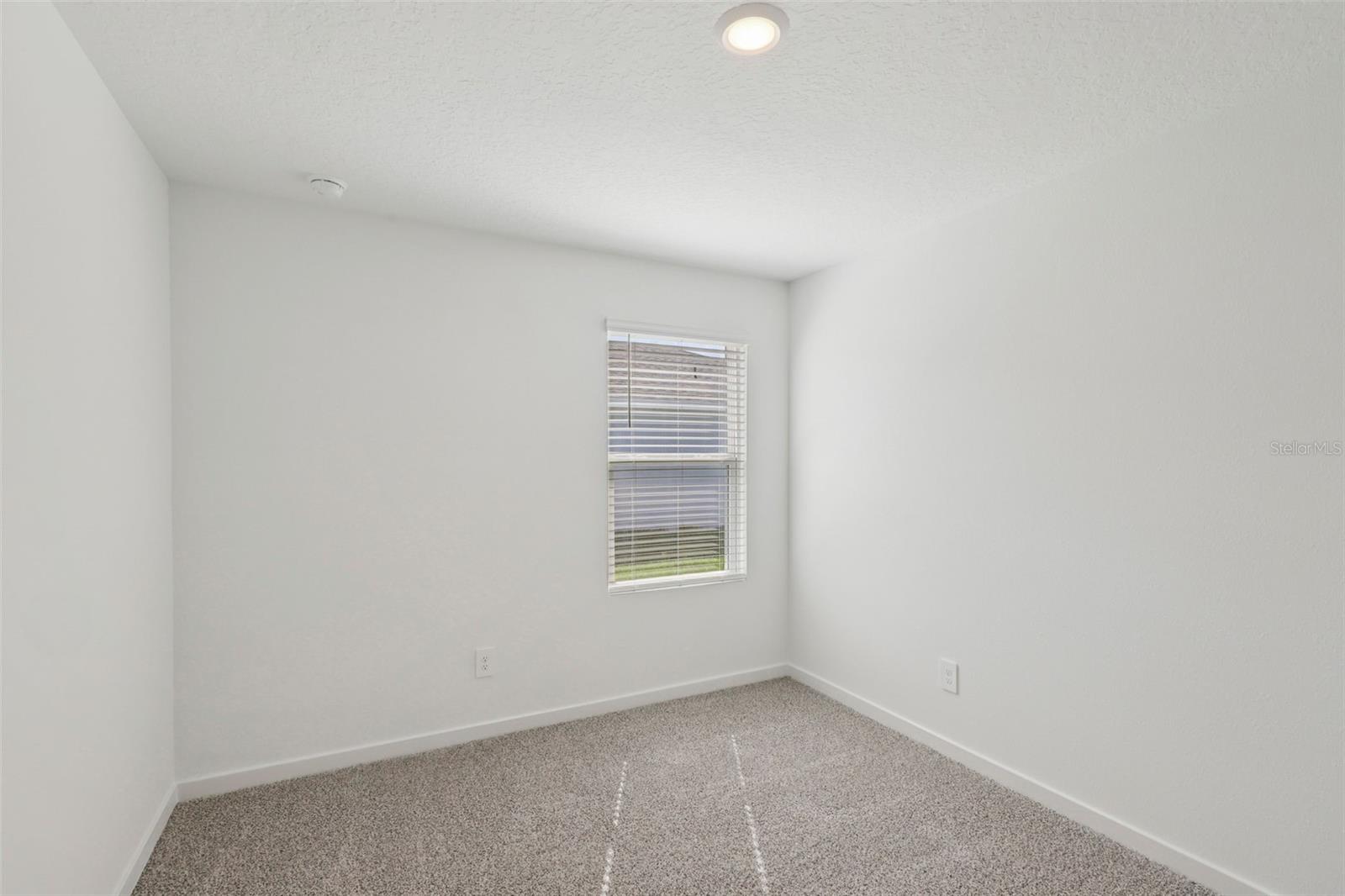 16 Derbyshire Dr Property Photo 30