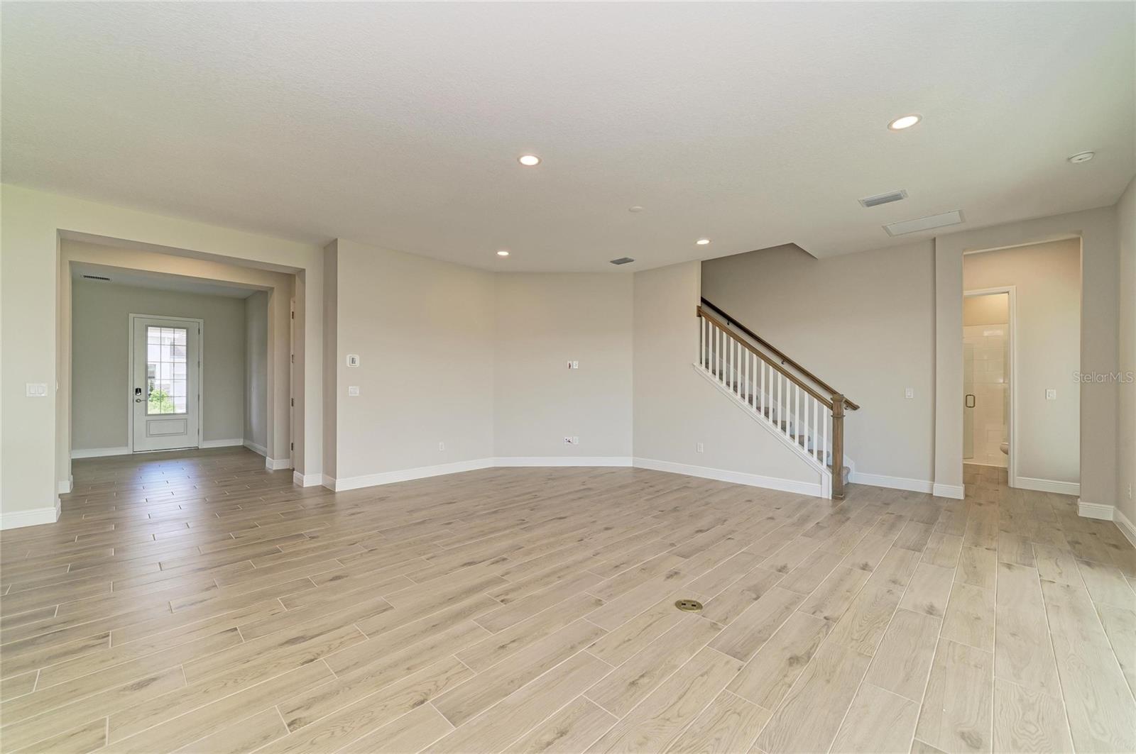 10316 Longmeadow Ave Property Photo 22