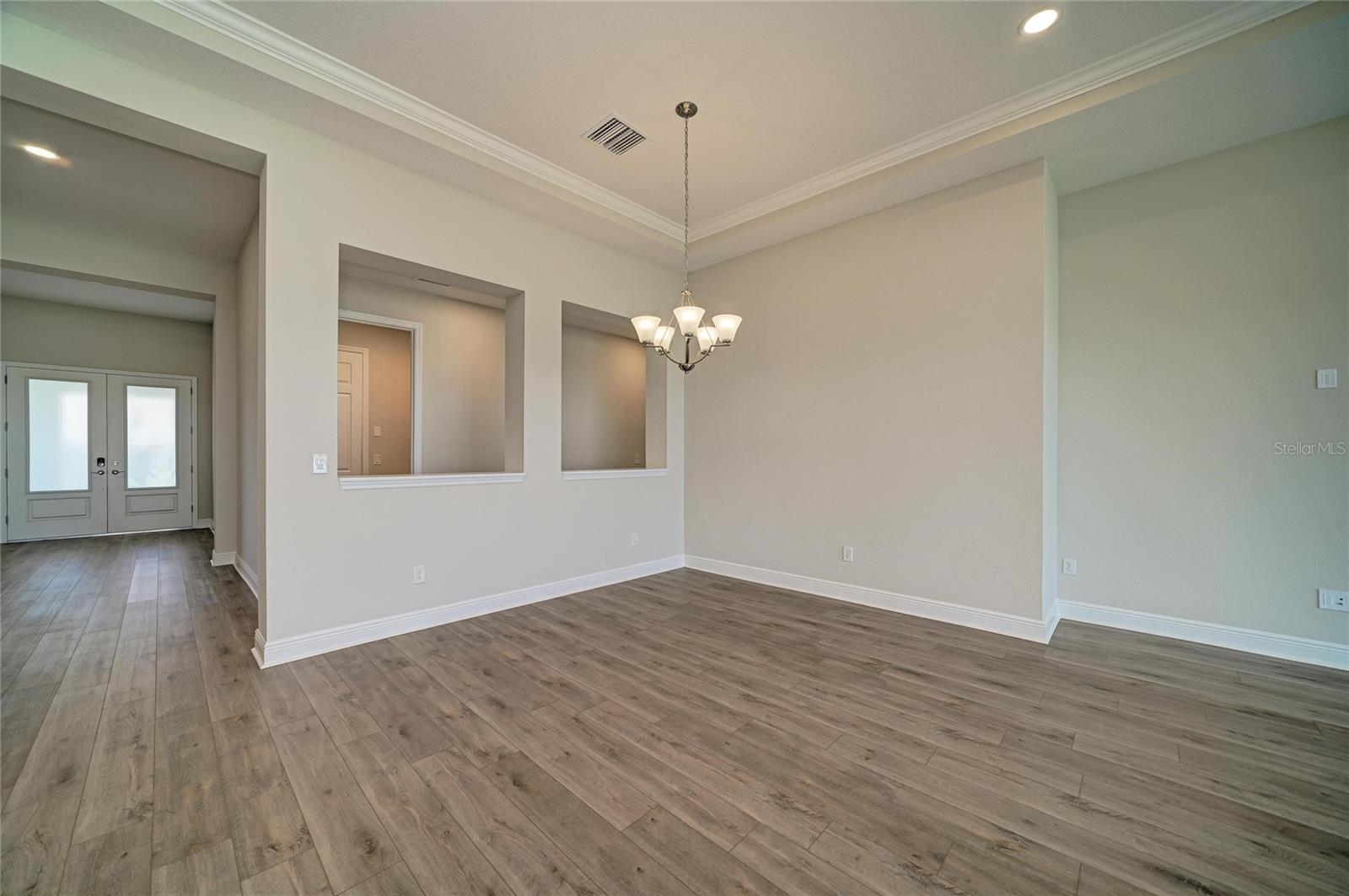 9806 Leaf Green Ln Property Photo 15