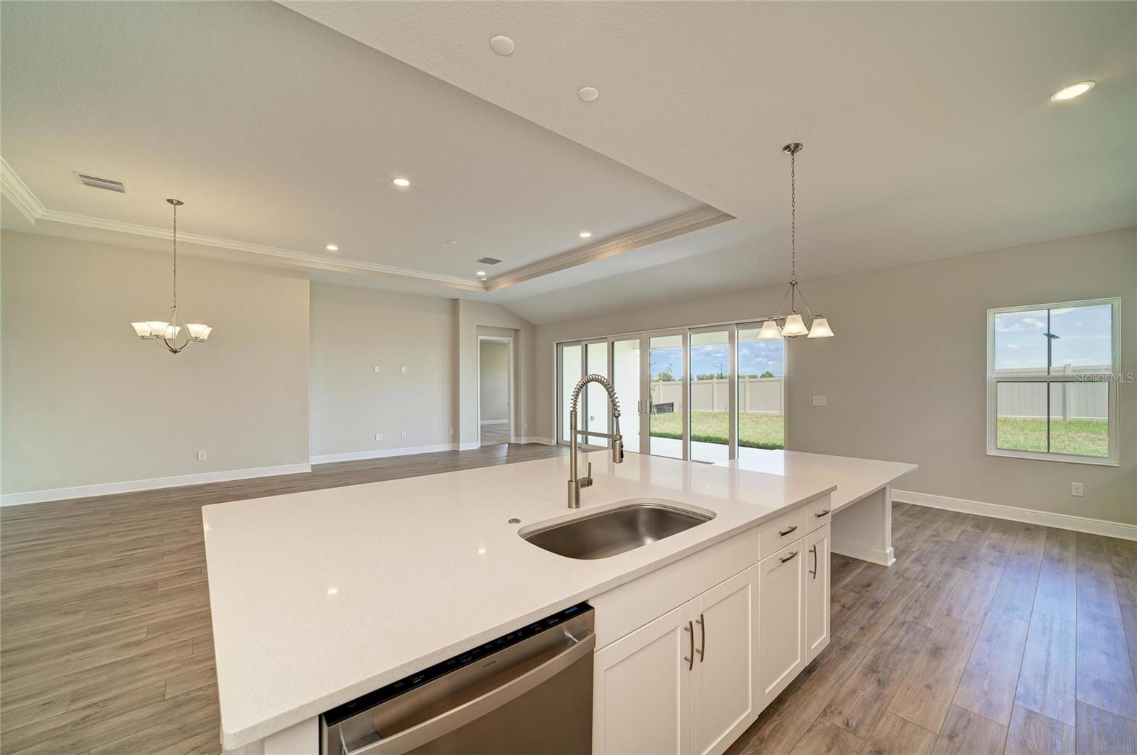 9806 Leaf Green Ln Property Photo 16