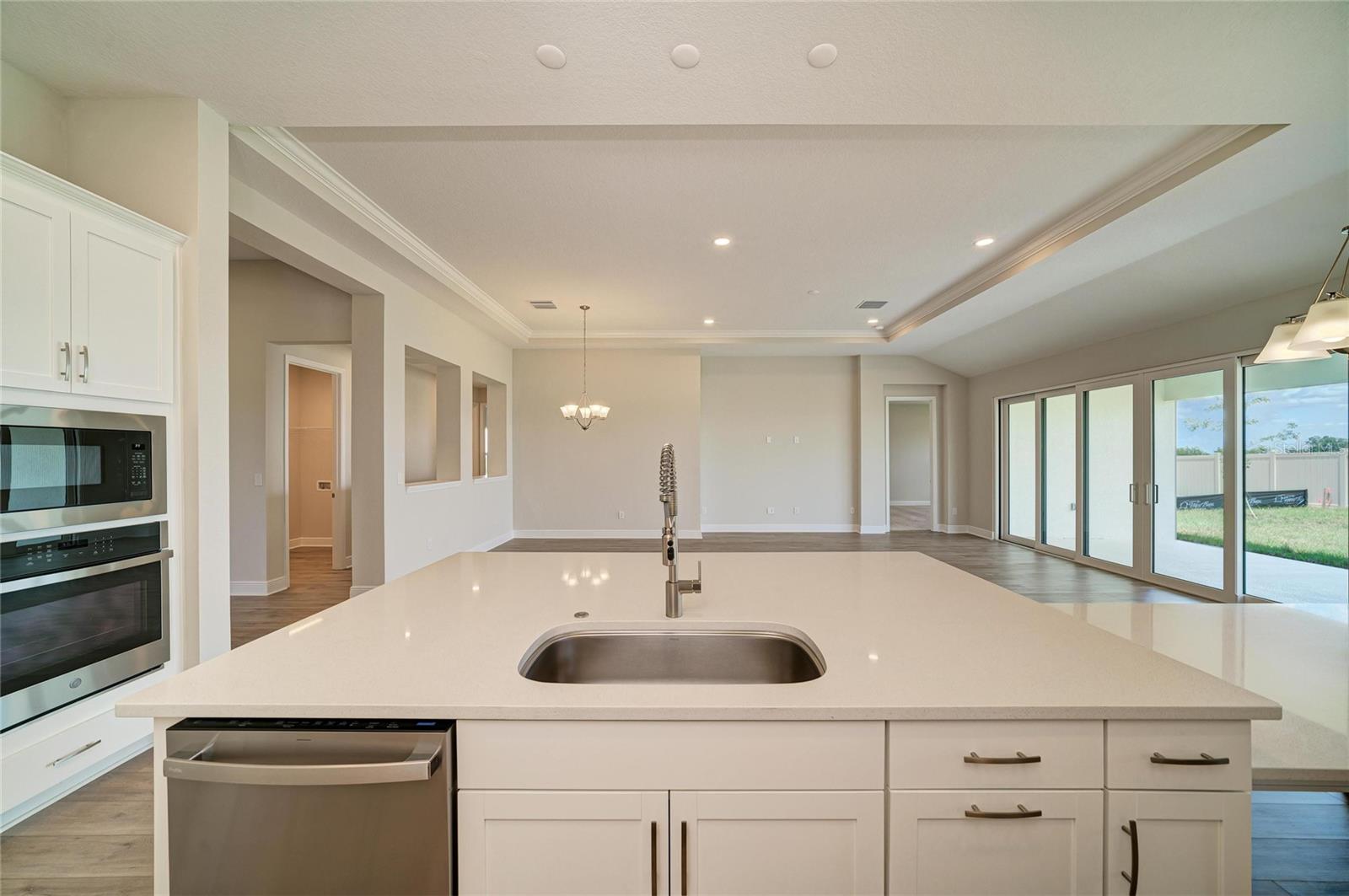 9806 Leaf Green Ln Property Photo 17