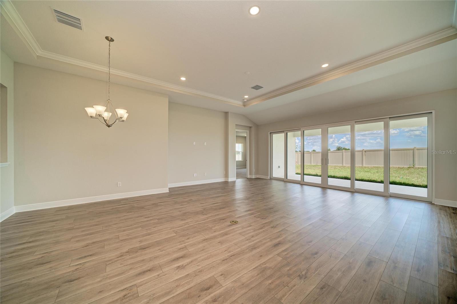 9806 Leaf Green Ln Property Photo 19