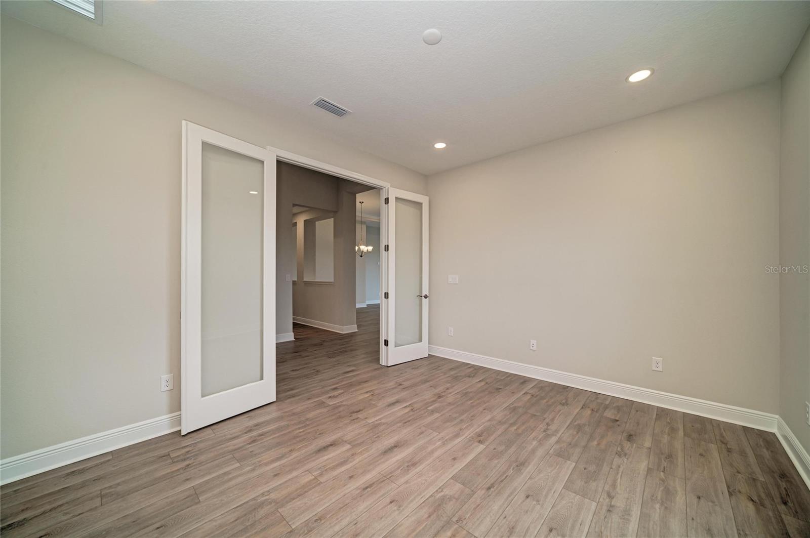 9806 Leaf Green Ln Property Photo 30