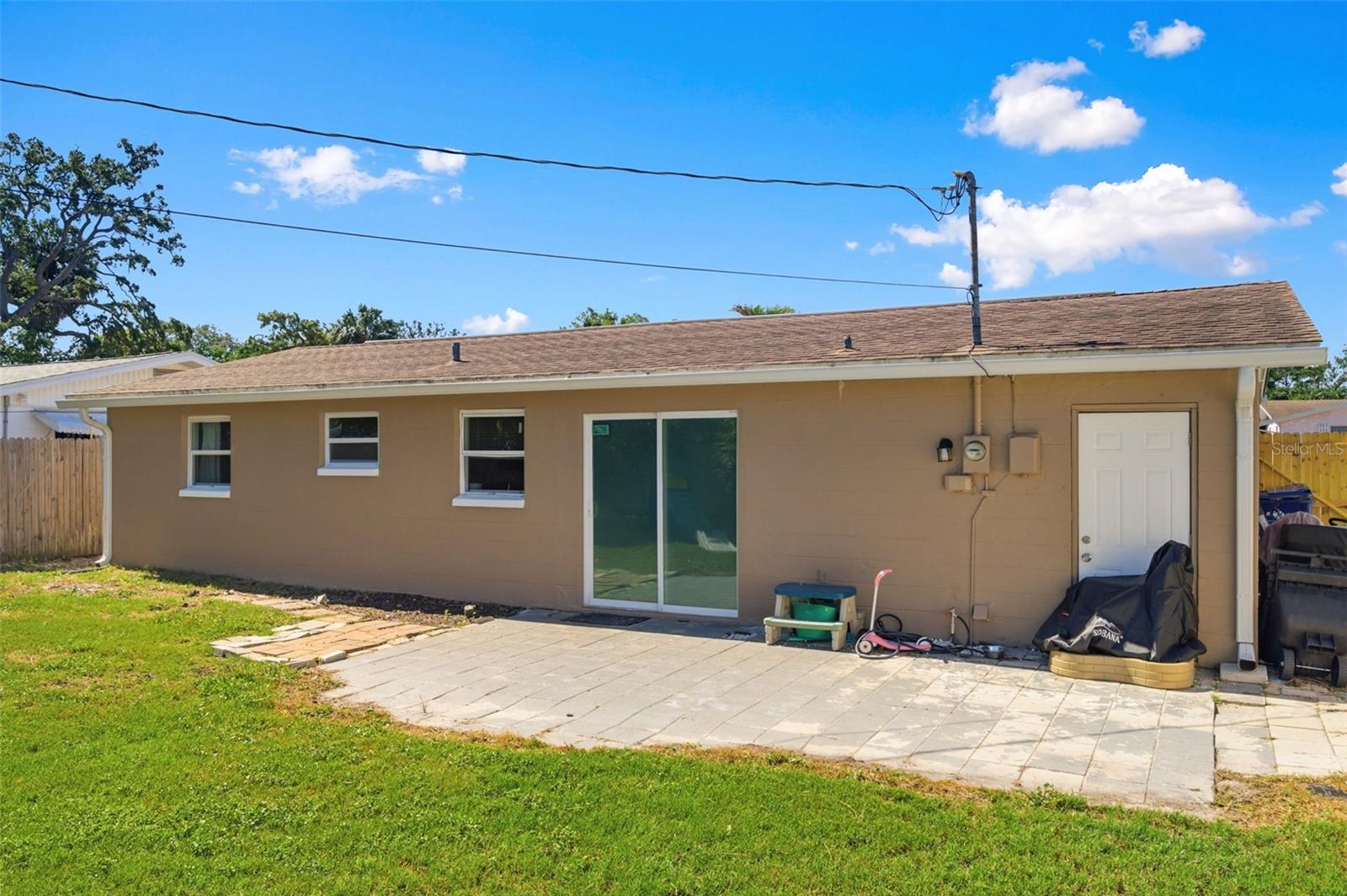 4327 Beacon Square Dr Property Photo 35