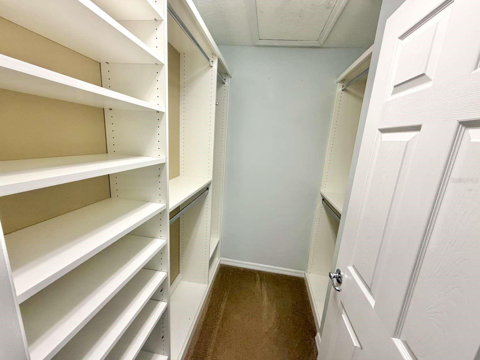 9244 Cardinal Meadow Trl Property Photo 16