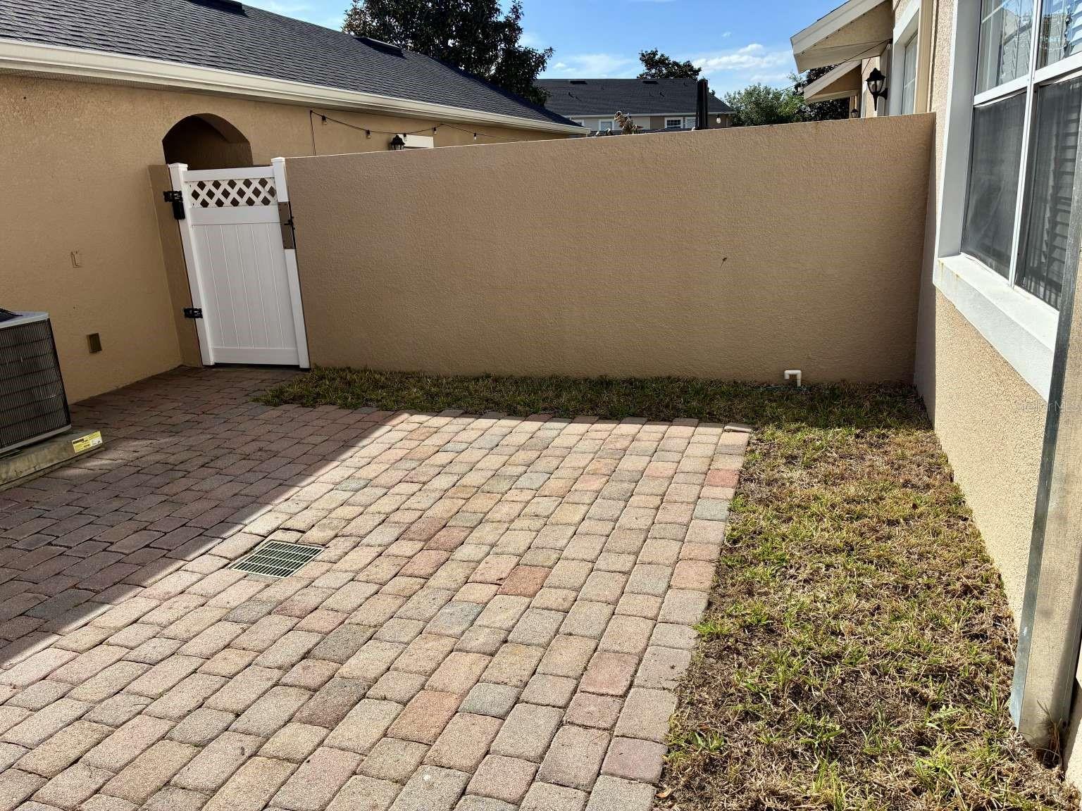 9244 Cardinal Meadow Trl Property Photo 18