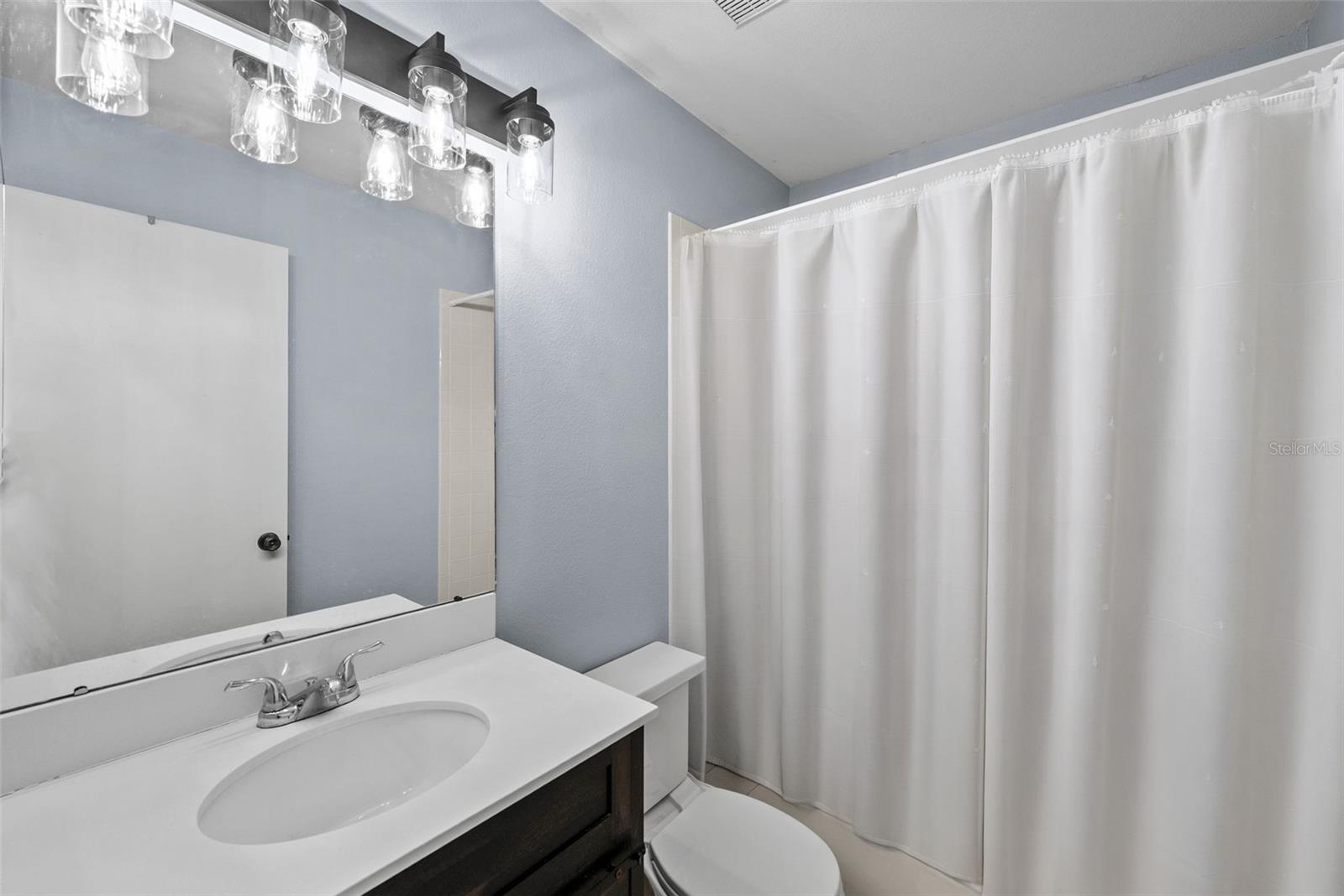 8601 Twin Farms Pl Property Photo 16
