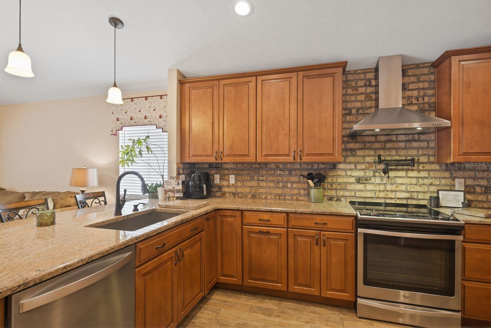 3228 Bentley Dr Property Photo 12