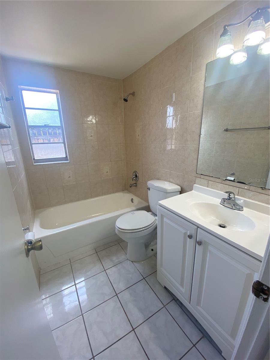 12703 Alida Pl Property Photo 10