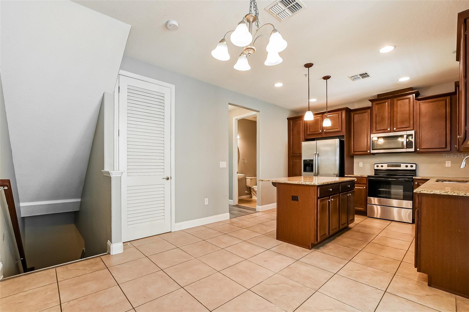 1384 Mill Stream Ln Property Photo 8