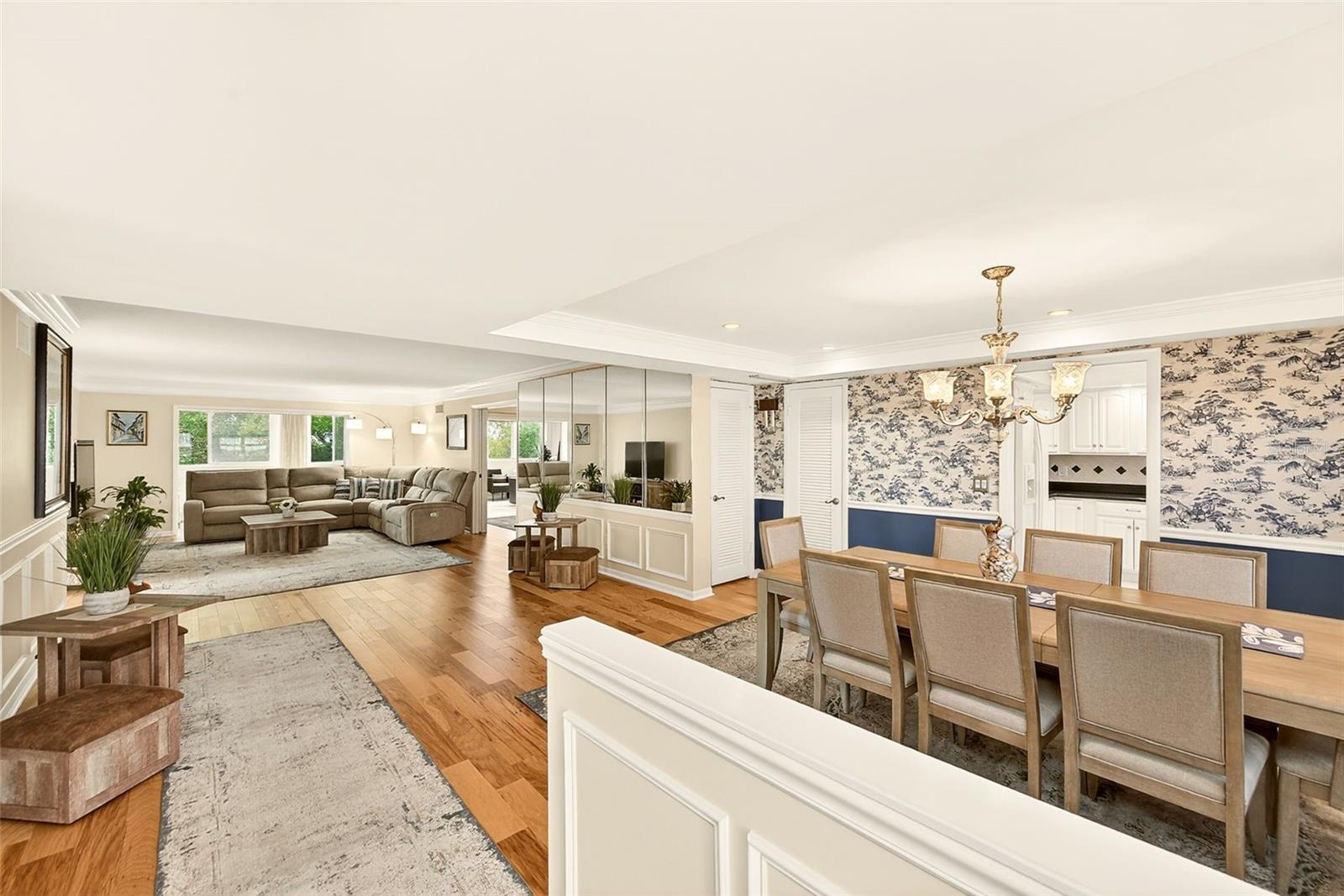 131 Bluff View Dr #401 Property Photo 4