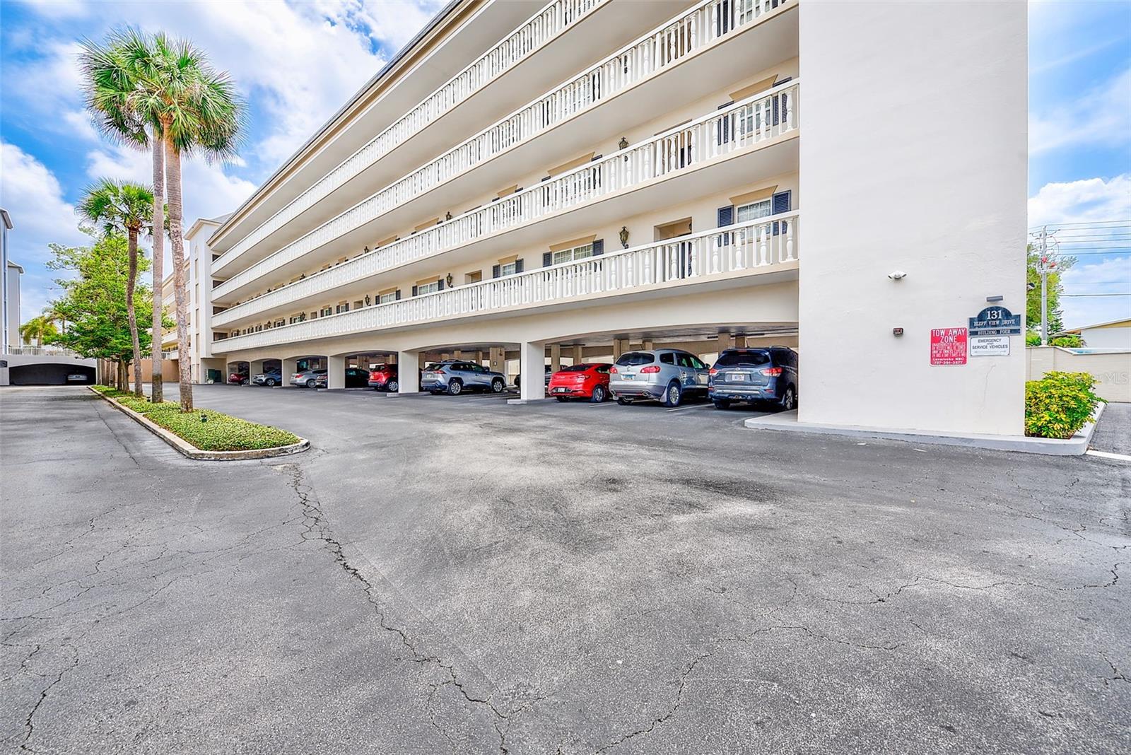 131 Bluff View Dr #401 Property Photo 37