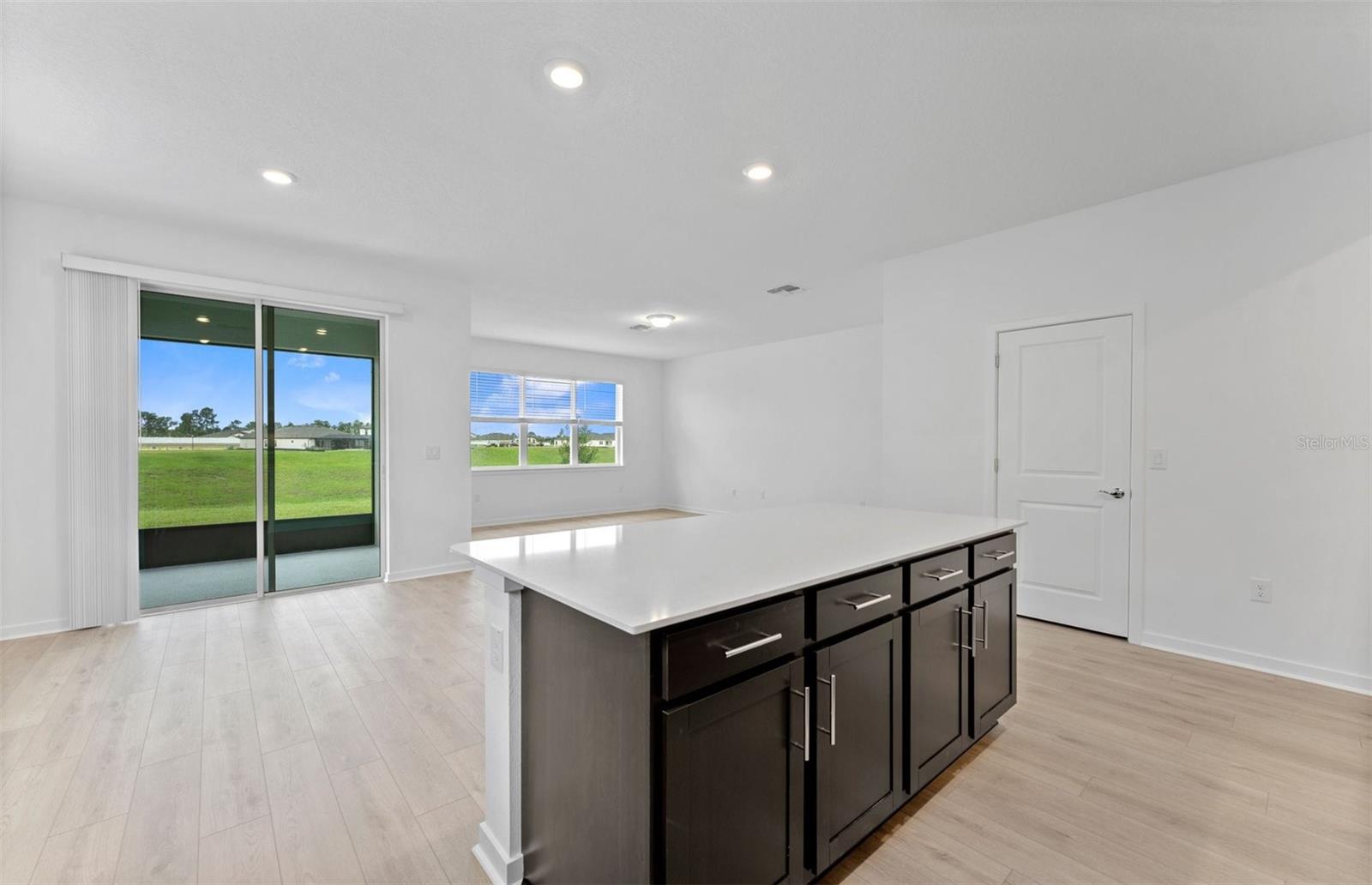4278 Obsidian Dr Property Photo 4