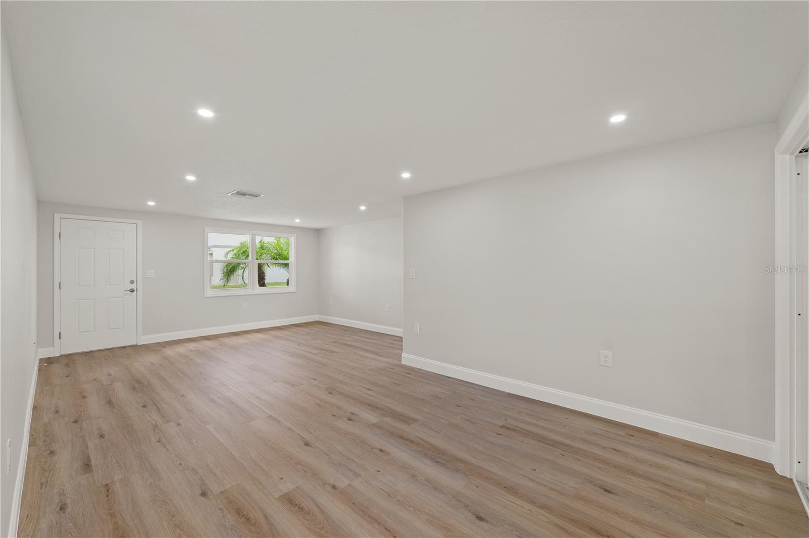 6617 Harbor Dr Property Photo 9