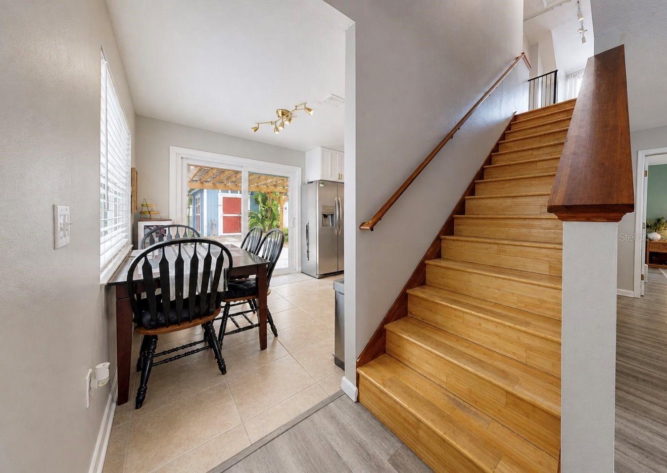 10331 Summerview Cir Property Photo 10