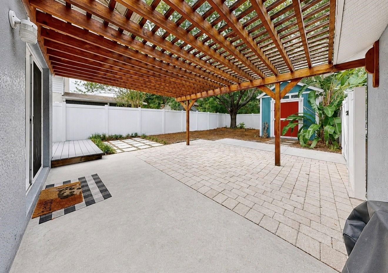 10331 Summerview Cir Property Photo 27