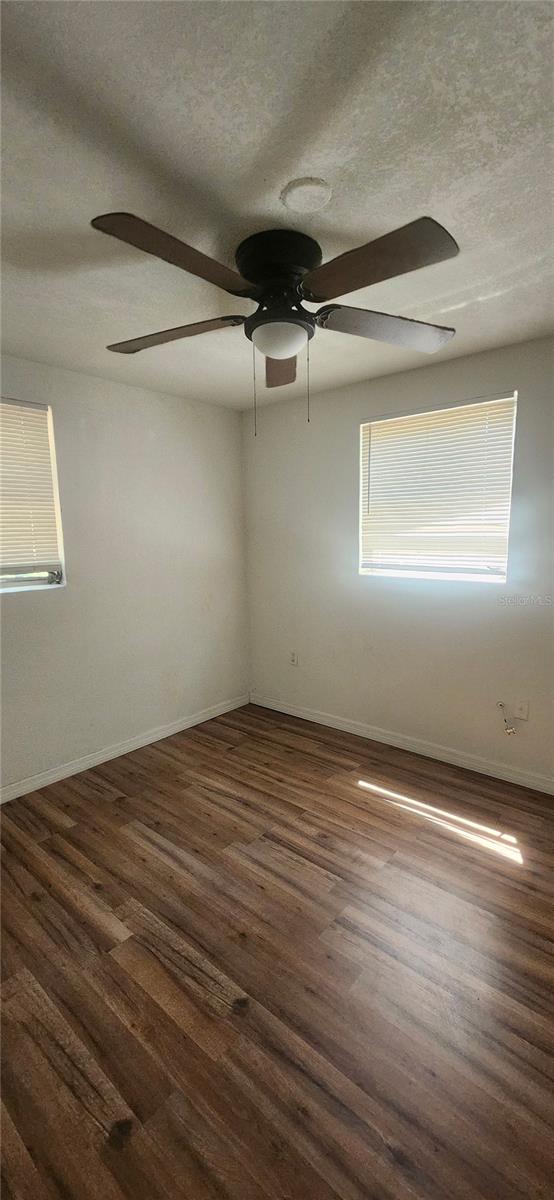 5320 Pine St #a Property Photo 6