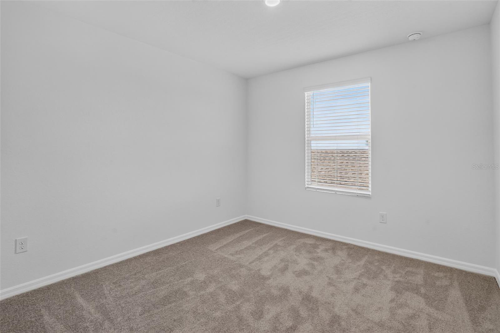 18047 Mellon St Property Photo 13