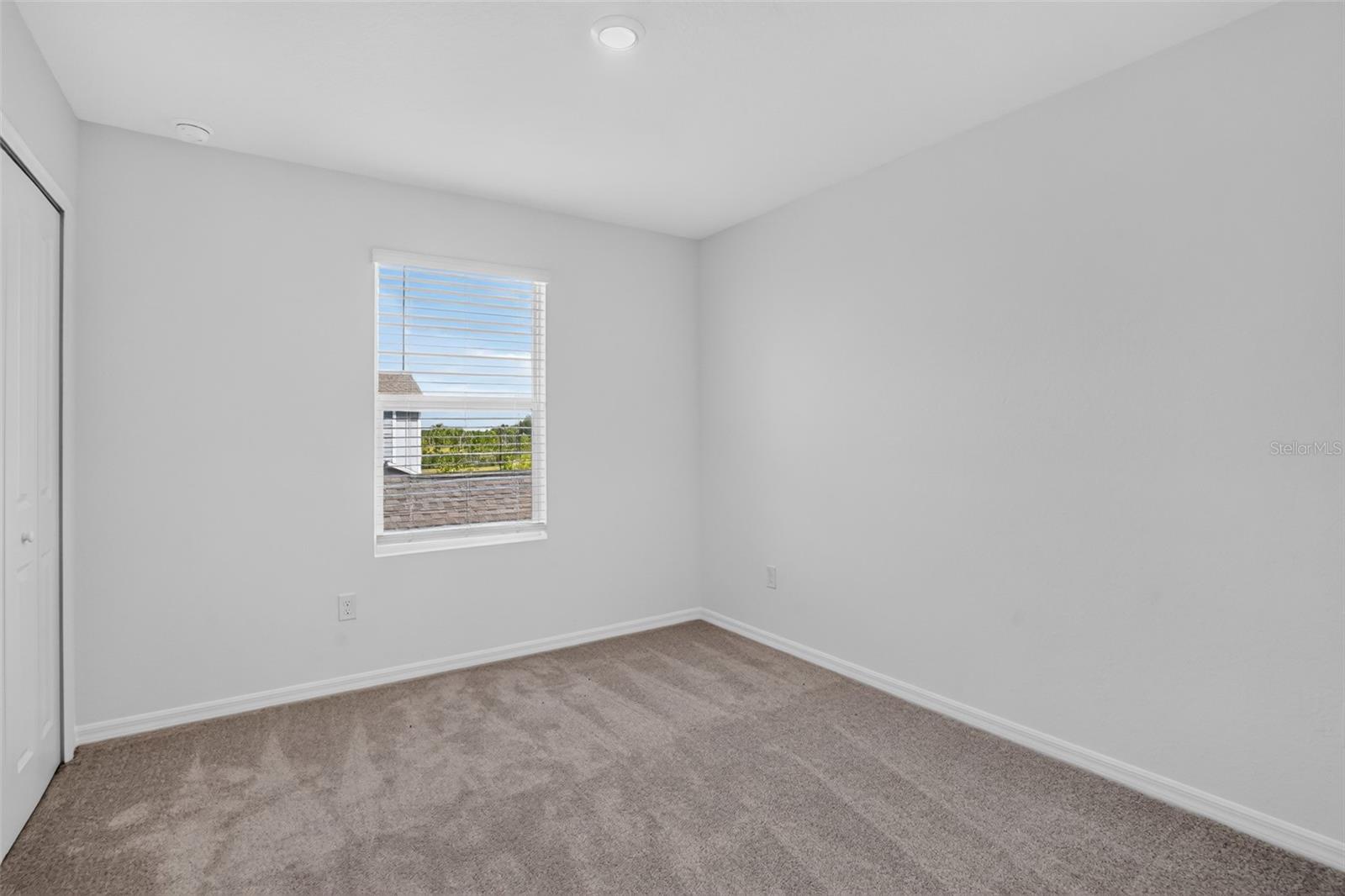 18047 Mellon St Property Photo 14